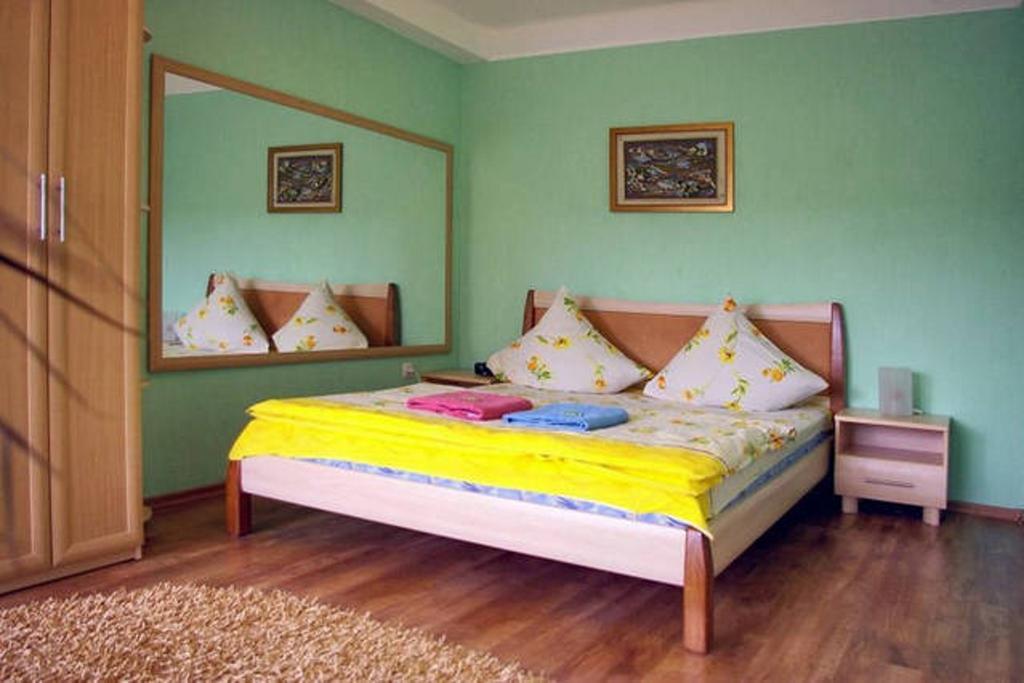 Apartment On Sobornyi Avenue Zaporizhia Εξωτερικό φωτογραφία